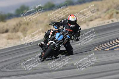 media/Oct-13-2025-Moto Forza (Mon) [[a66d839500]]/2-A Group/Session 3 (Turn 16)/